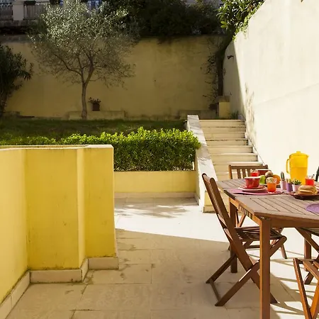 Apartment Principe Real Garden | Rentexperience Lisbon