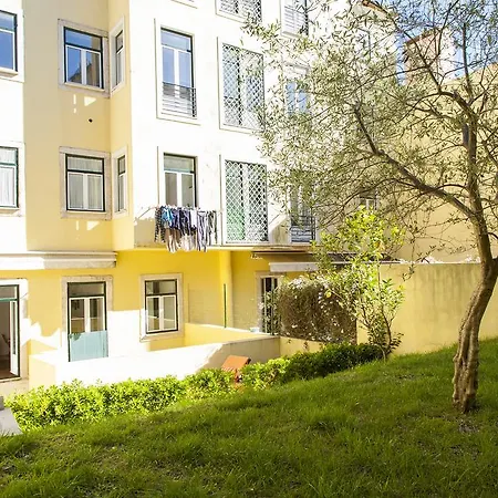 Principe Real Garden | Rentexperience
